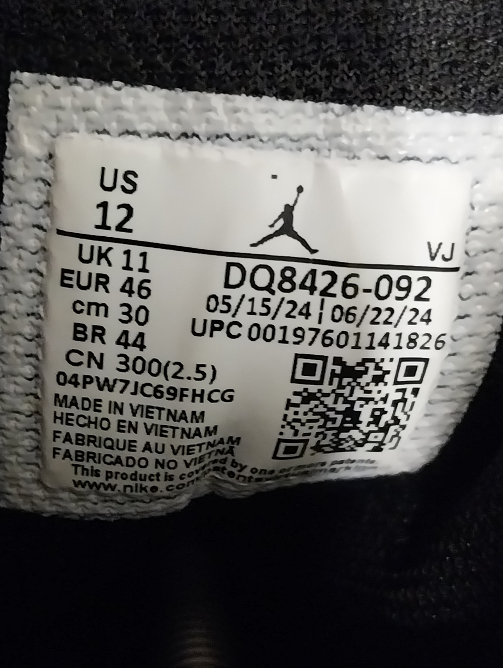Pre-owned 2024 Jordan 1 Mid - Picture 11 of 11
